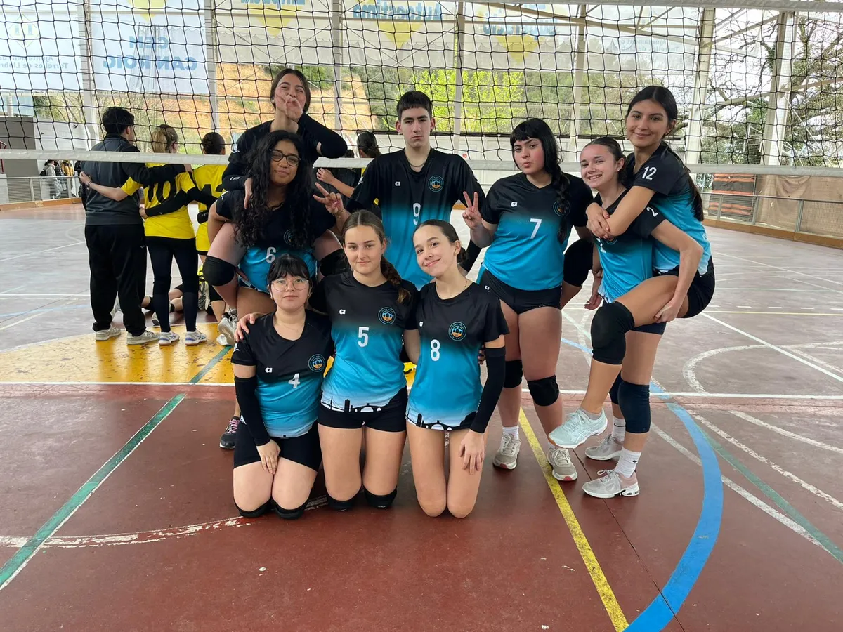 Juvenil Vermell